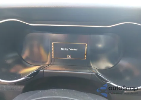 2022 Ford Mustang Ecoboost Premium Fastback from USA, damaged, VIN 1FA6P8TD7N5100440